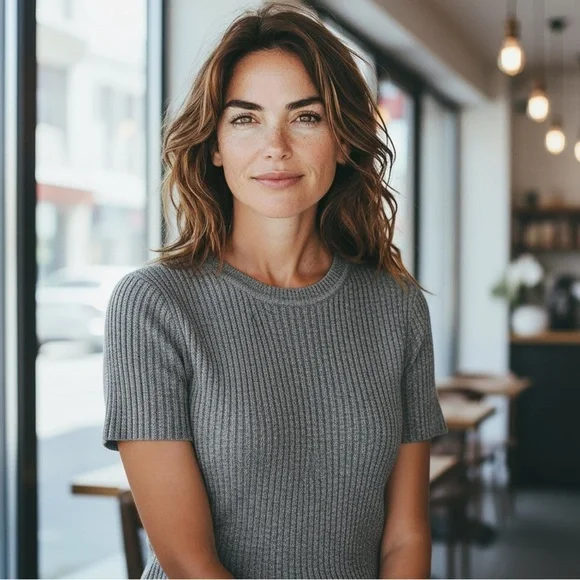 POL Gray Ribbed Knit Short Sleeve Top Casual Soft Stretch Tee - Picture 2 of 4